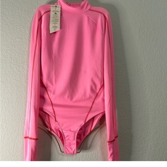 ✔️ OUT what’s inside ❤️ - Picture 5 of 15